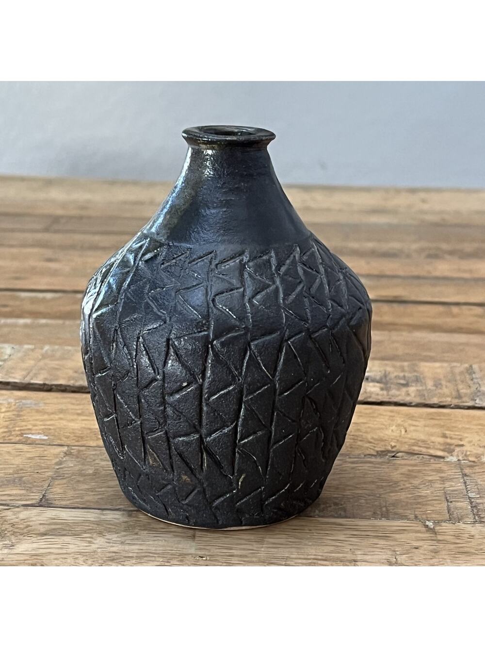 Handcrafted Ceramic Vase 4.75" Hand-carved Geometric Design Artist Signed